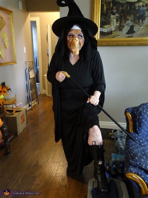Elderly crone witch outfit